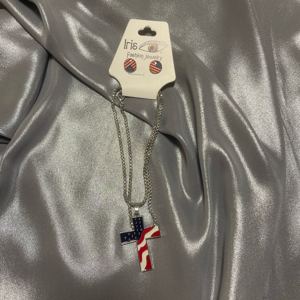 Necklace set